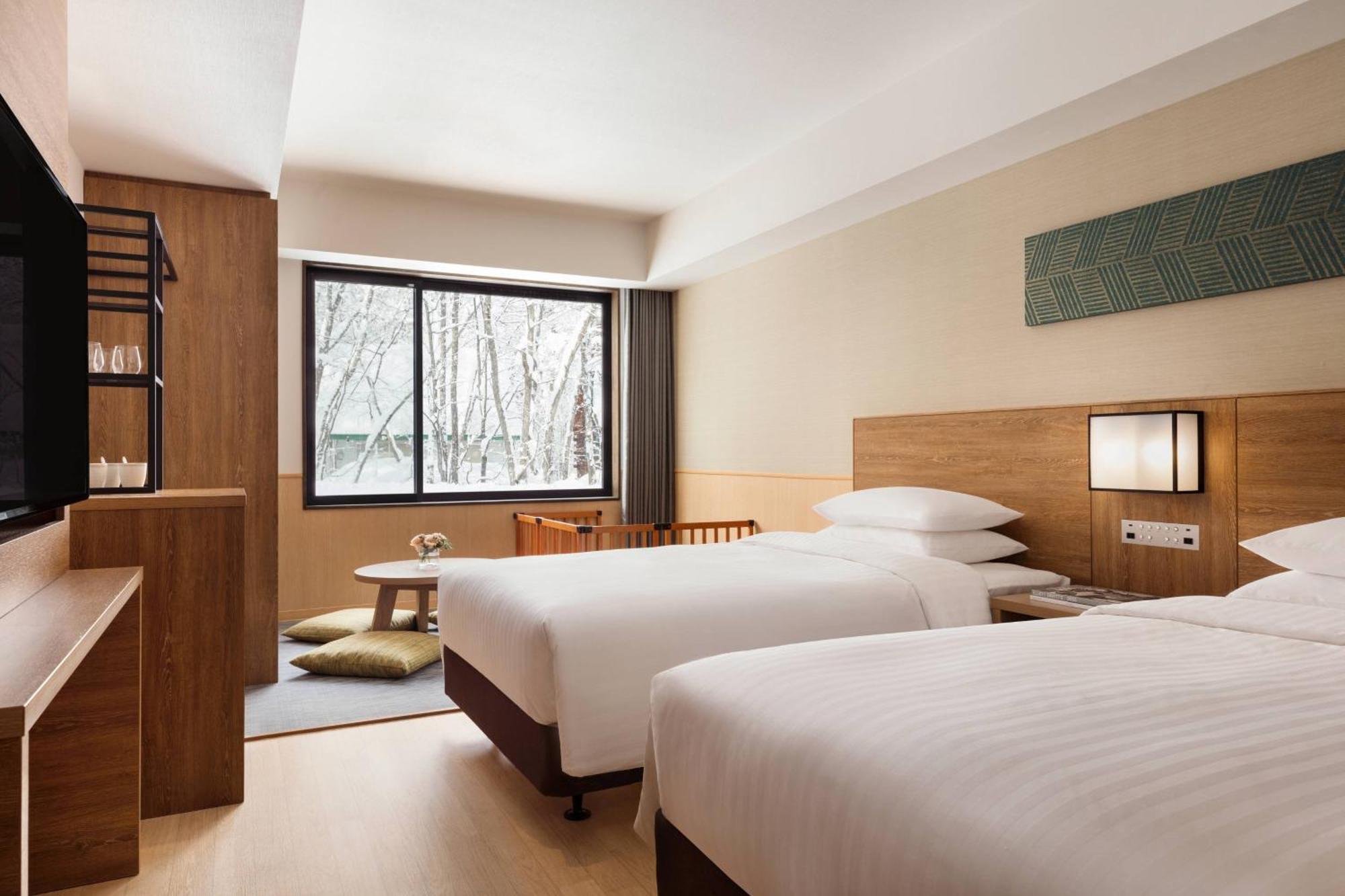 Отель Courtyard By Marriott Хакуба-Мура Экстерьер фото